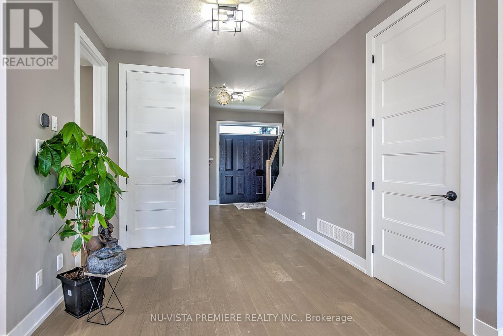 Property at 1472 MEDWAY PARK DRIVE image 4
