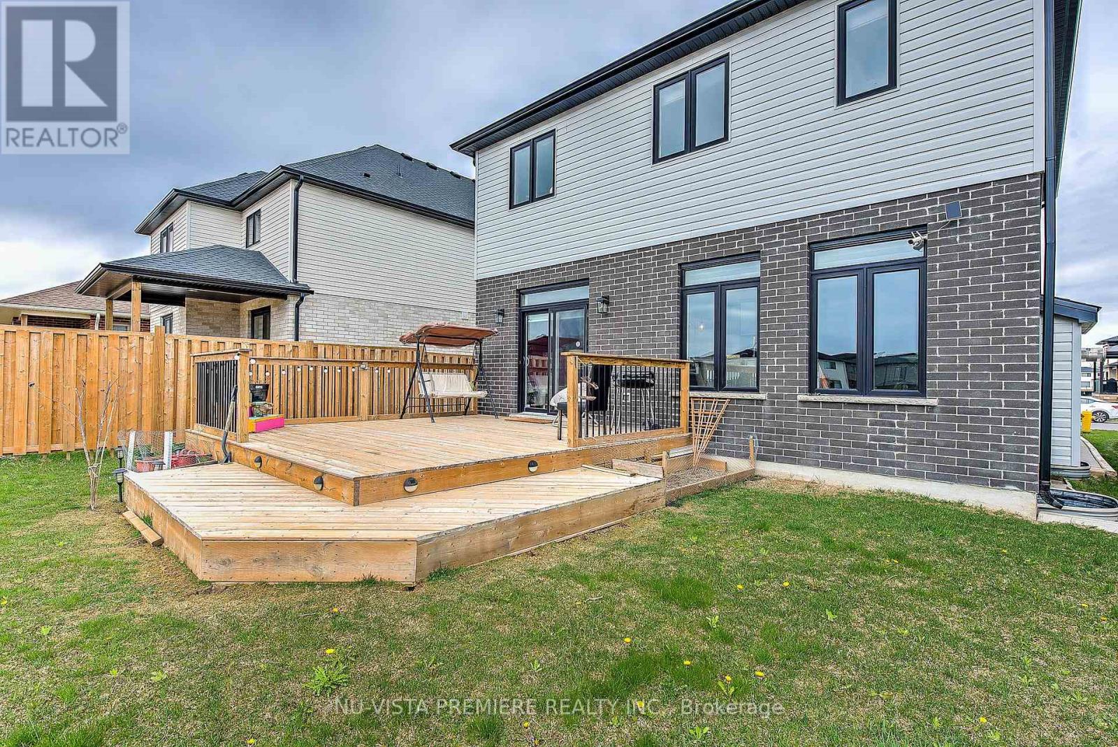 Photo 40 of 50 for 1472 Medway Park Drive