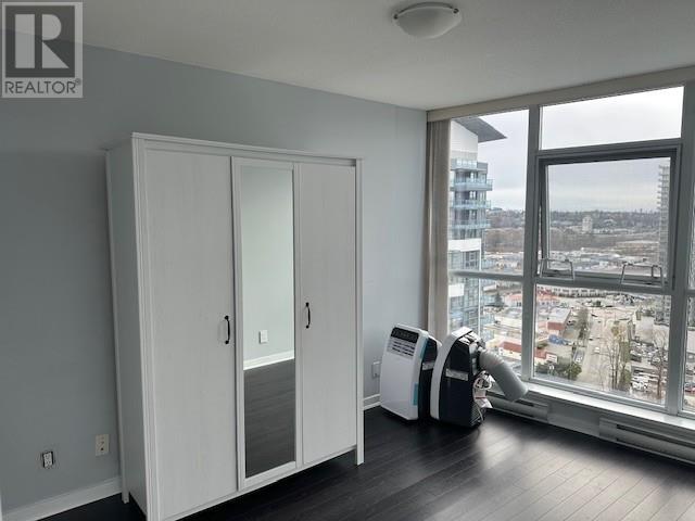 Listing Picture 8 of 14 : 2704 2225 HOLDOM AVENUE, Burnaby / 本拿比 - 魯藝地產 Yvonne Lu Group - MLS Medallion Club Member