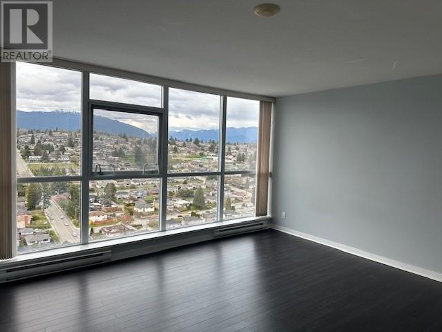 Listing Picture 9 of 14 : 2704 2225 HOLDOM AVENUE, Burnaby / 本拿比 - 魯藝地產 Yvonne Lu Group - MLS Medallion Club Member