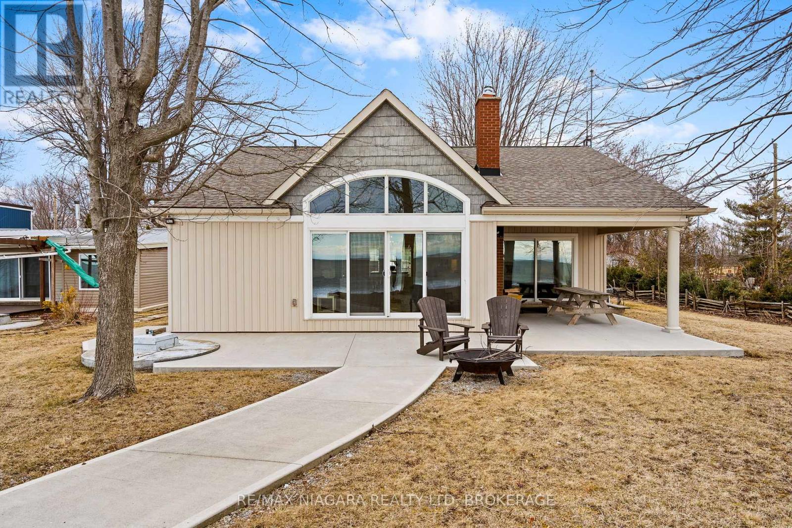 Property at 15 DERNER LINE image 3