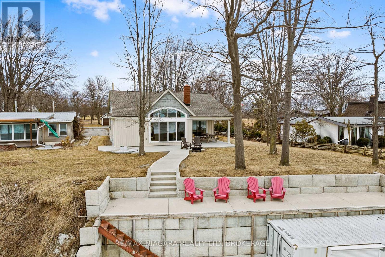 Property at 15 DERNER LINE image 4