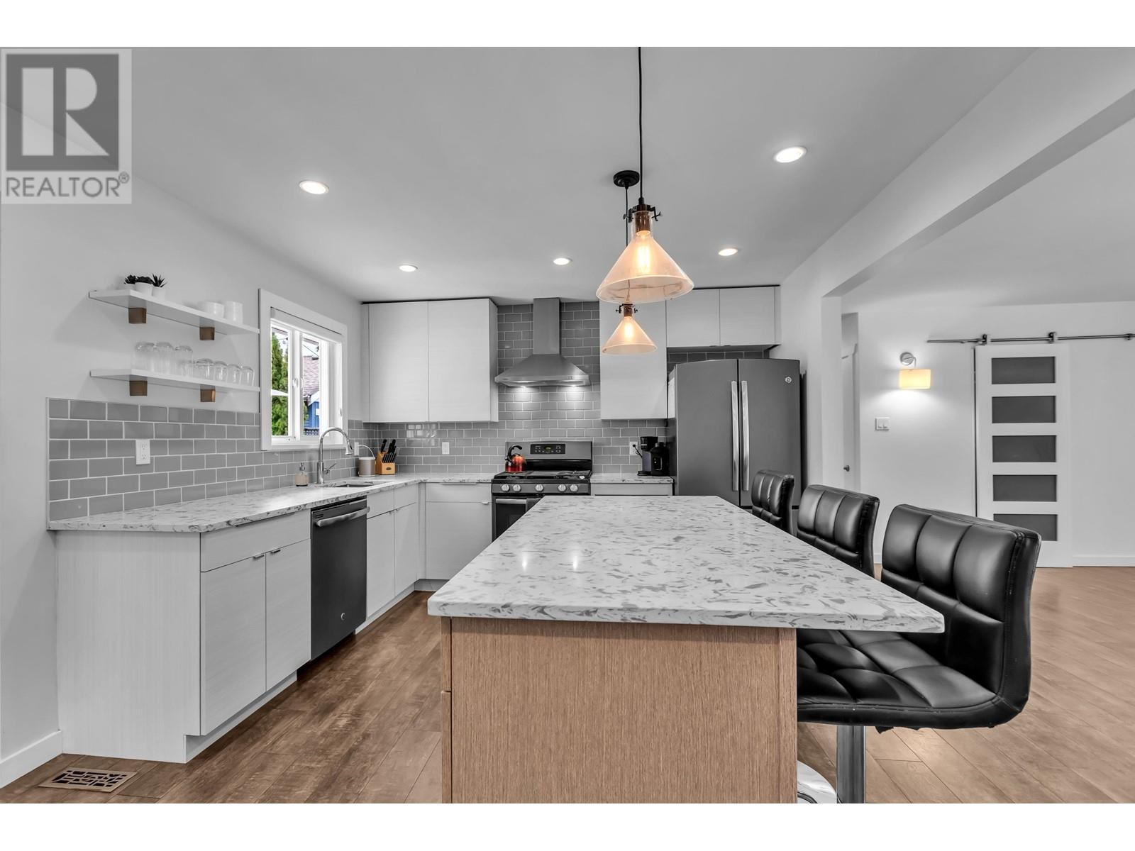 12033 261 Street, Maple Ridge, British Columbia  V2W 2A5 - Photo 11 - R2983063