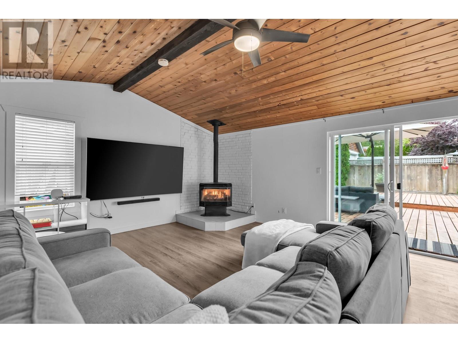 12033 261 Street, Maple Ridge, British Columbia  V2W 2A5 - Photo 14 - R2983063