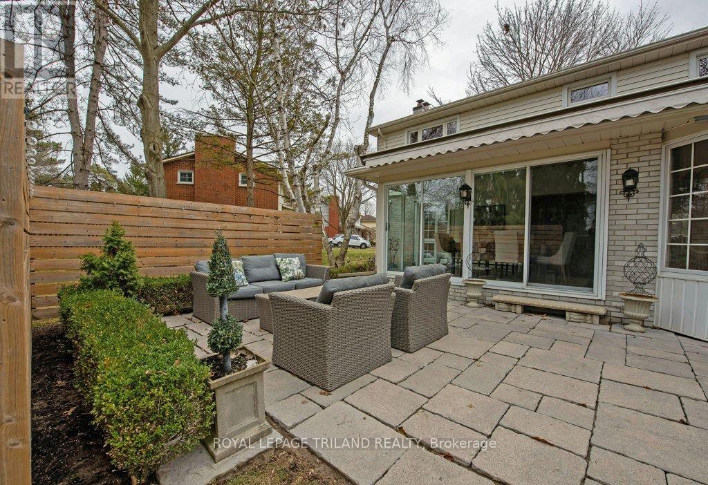 Photo 42 of 50 for 45 Hunt Village Crescent