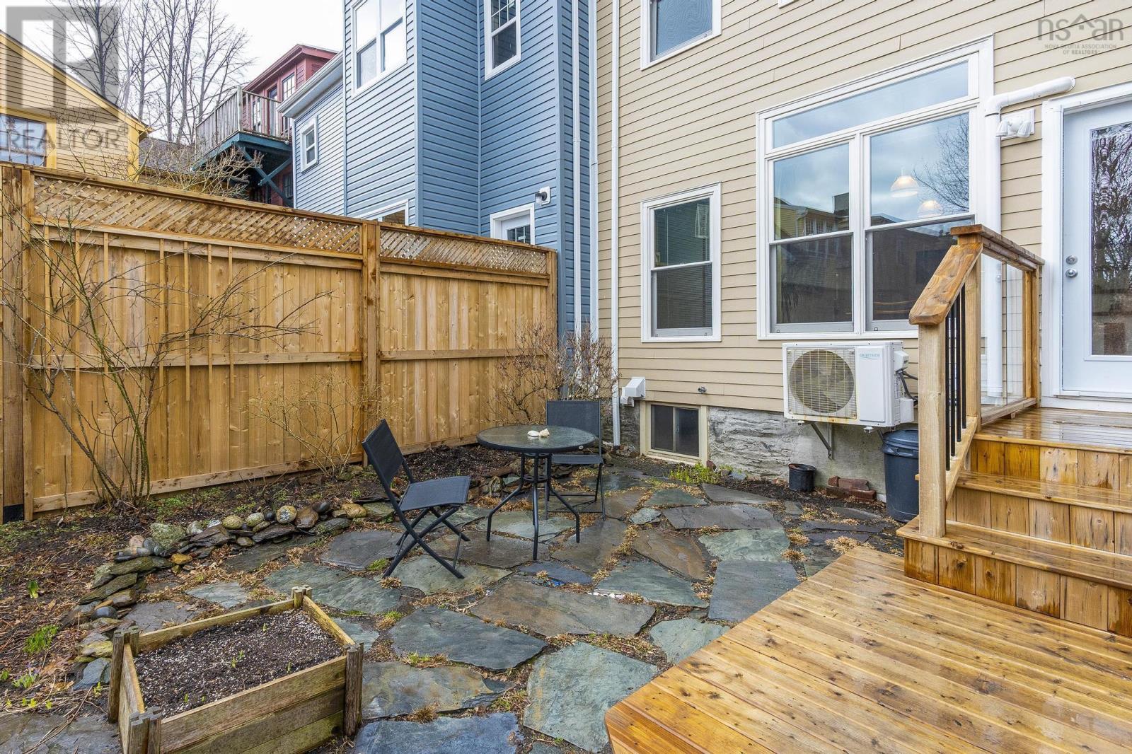 5658 Nora Bernard Street, Halifax, Nova Scotia  B3K 1B5 - Photo 37 - 202506121