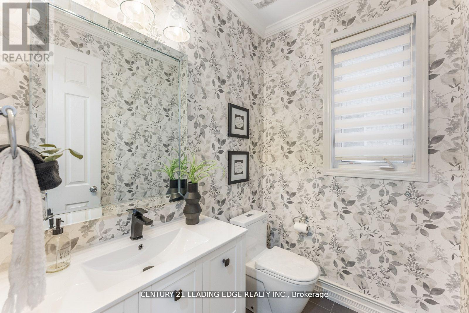 Property at 2397 DRESS CIRCLE CRESCENT E image 5