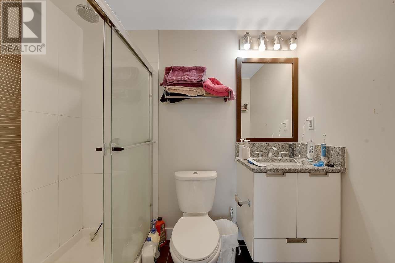 2303 2968 Glen Drive, Coquitlam, British Columbia  V3B 0C4 - Photo 14 - R2982800