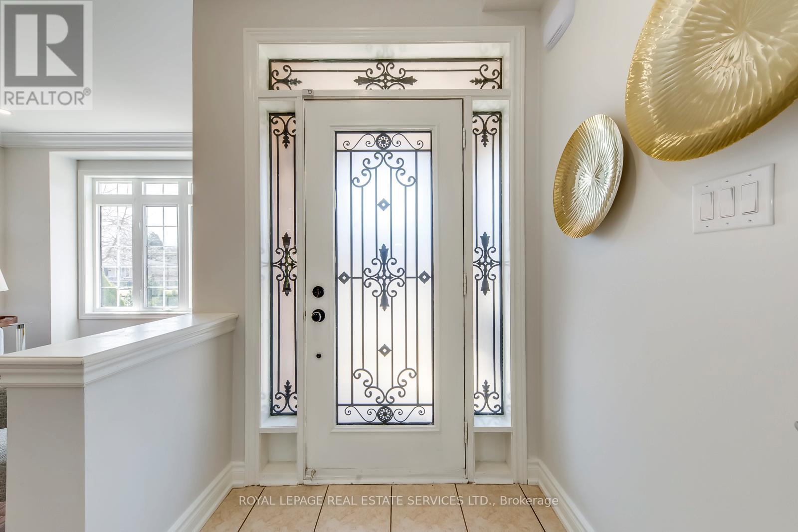 Property at 303 BURLOAK DRIVE image 3
