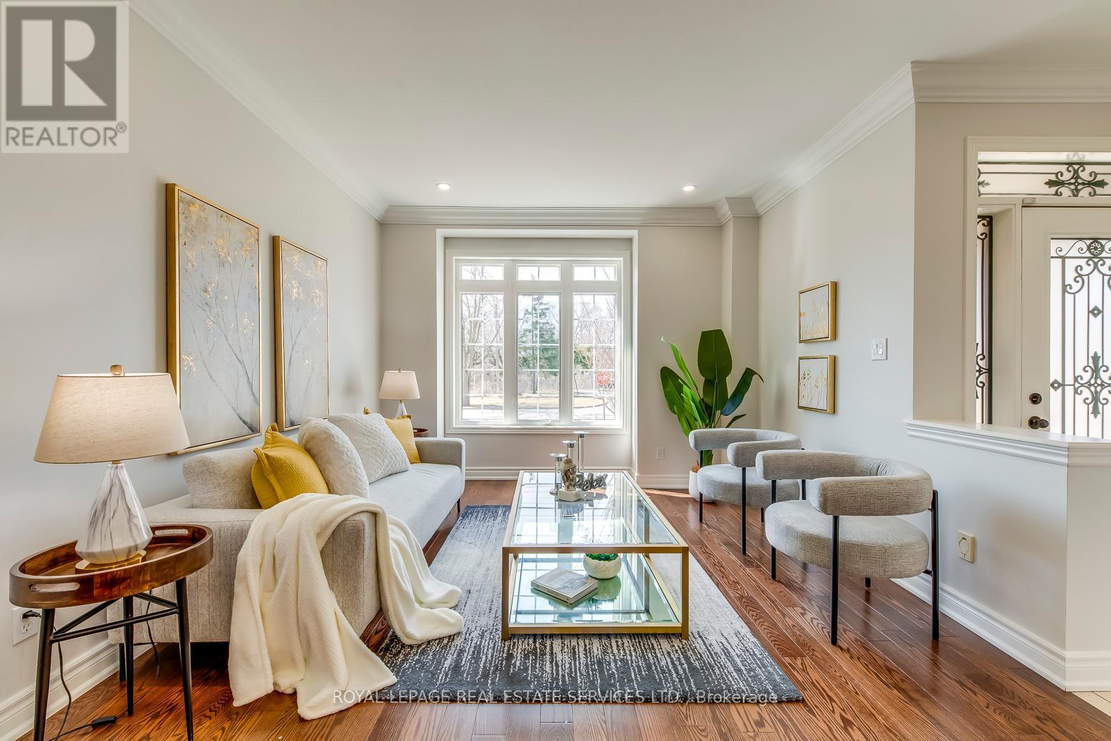 Property at 303 BURLOAK DRIVE image 5