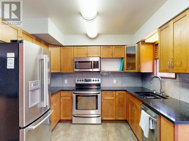 Property at 4280 ONTARIO AVE image 5