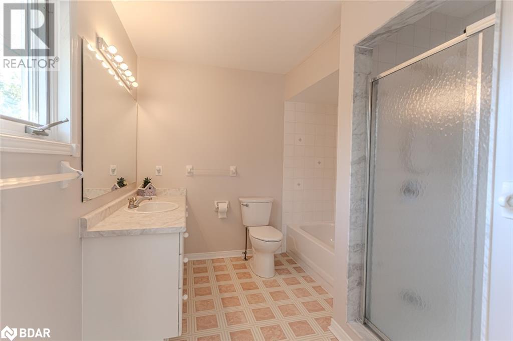 40 Museum Drive Unit# 402, Orillia, Ontario  L3V 7T9 - Photo 15 - 40711438