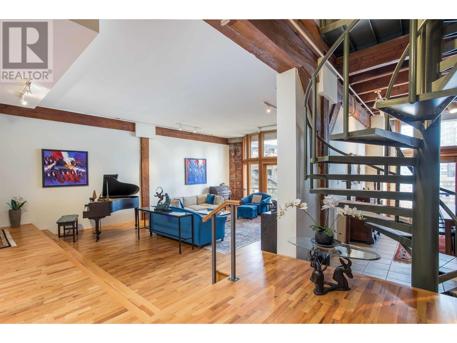 4-6 550 Beatty Street, Vancouver, British Columbia  V6B 2L3 - Photo 1 - R2982606