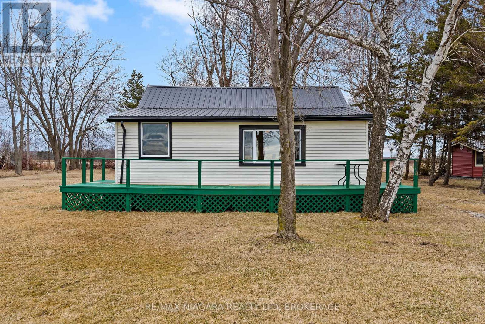 32 Erie Heights Line, Haldimand (Dunnville), Ontario  N0A 1K0 - Photo 6 - X12047863