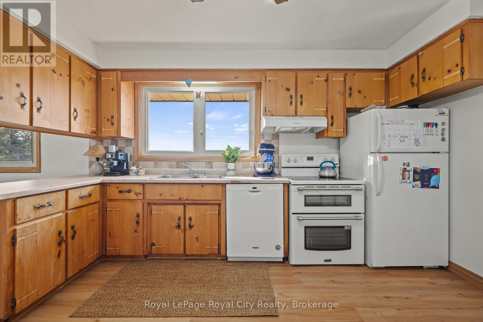 7682 Eighth Line, Centre Wellington, Ontario  N1H 6J2 - Photo 11 - X12047787