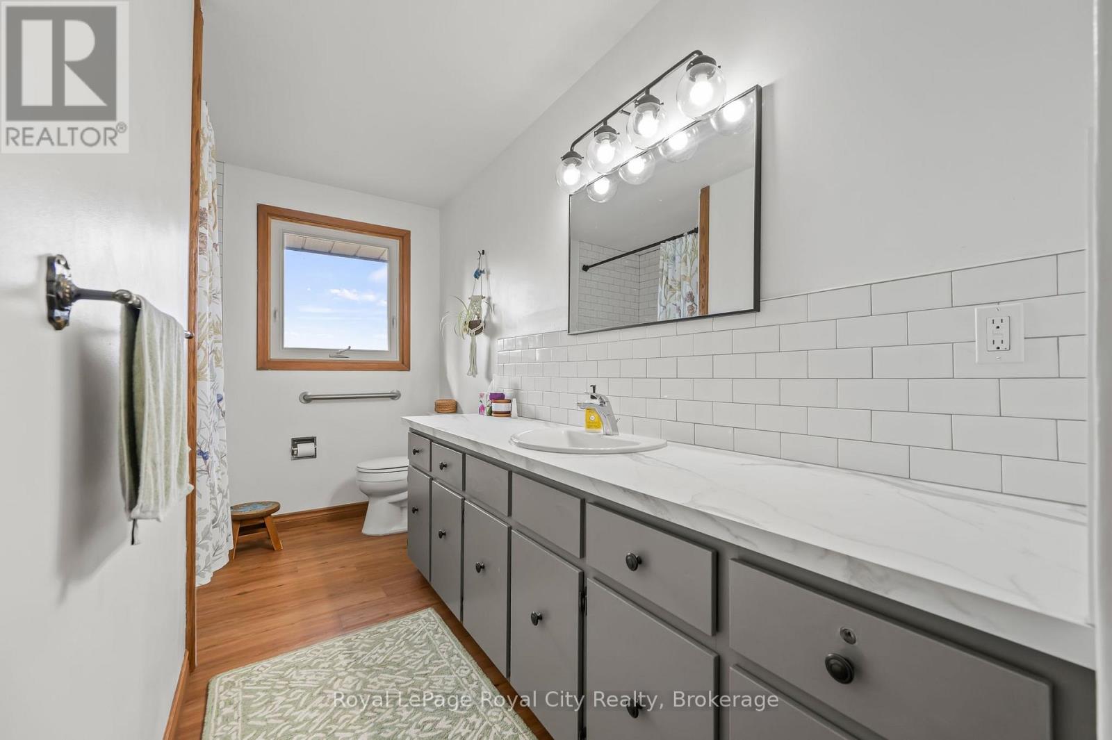 7682 Eighth Line, Centre Wellington, Ontario  N1H 6J2 - Photo 17 - X12047787