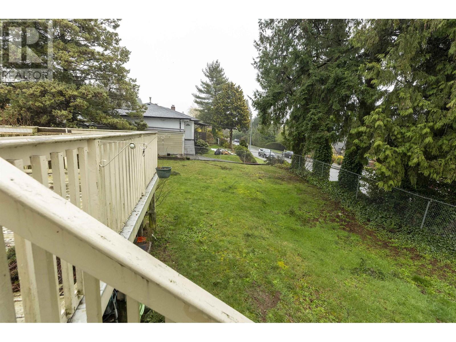 8376 Royal Oak Avenue, Burnaby, British Columbia  V5J 4L2 - Photo 10 - R2981489