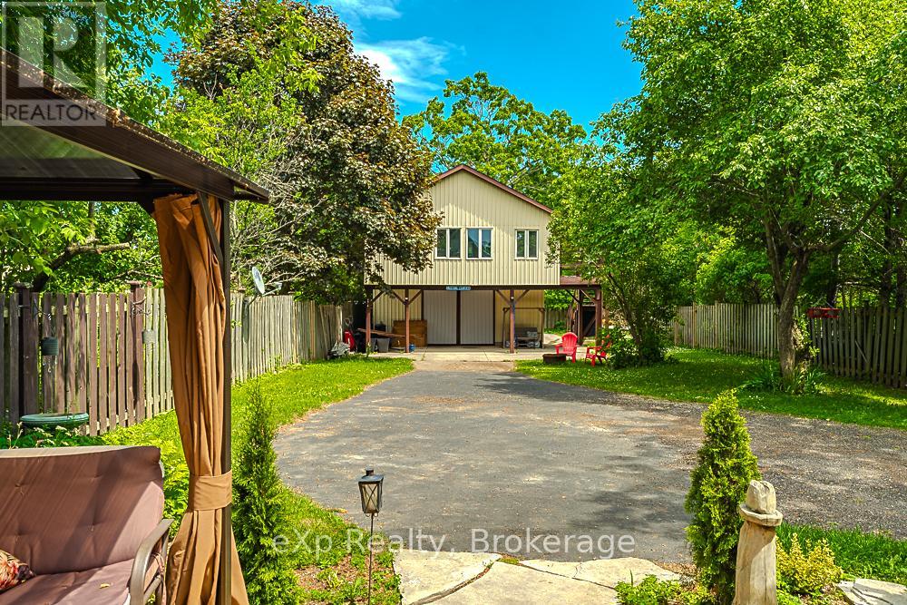 601 Dawson Street, South Bruce Peninsula, Ontario  N0H 2T0 - Photo 30 - X12035392