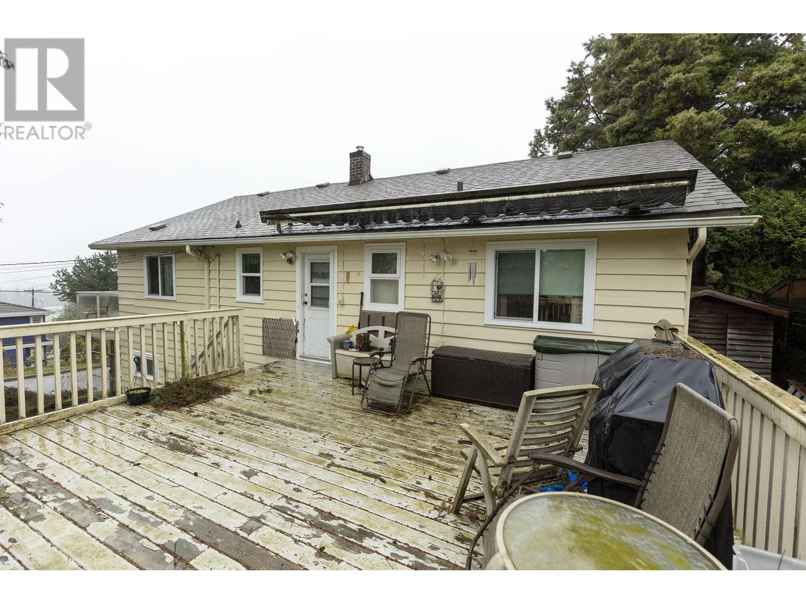 8376 Royal Oak Avenue, Burnaby, British Columbia  V5J 4L2 - Photo 9 - R2981489
