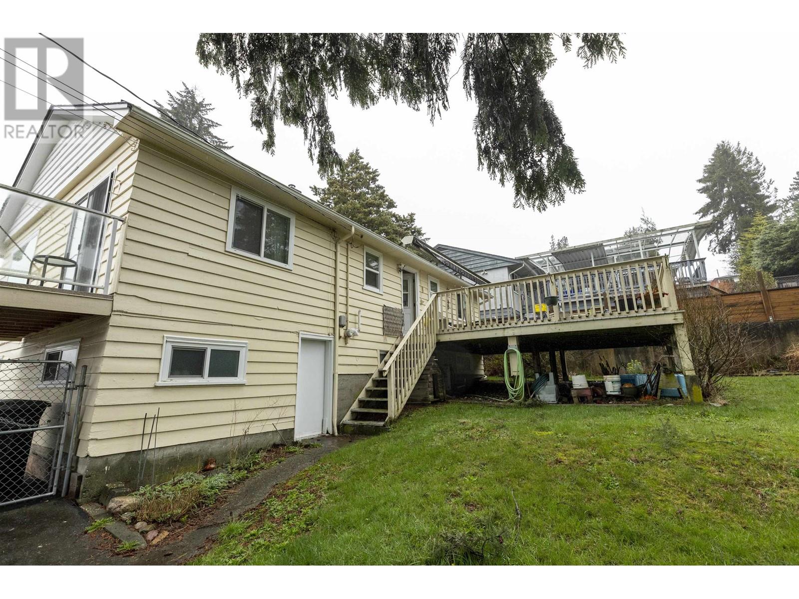 8376 Royal Oak Avenue, Burnaby, British Columbia  V5J 4L2 - Photo 14 - R2981489