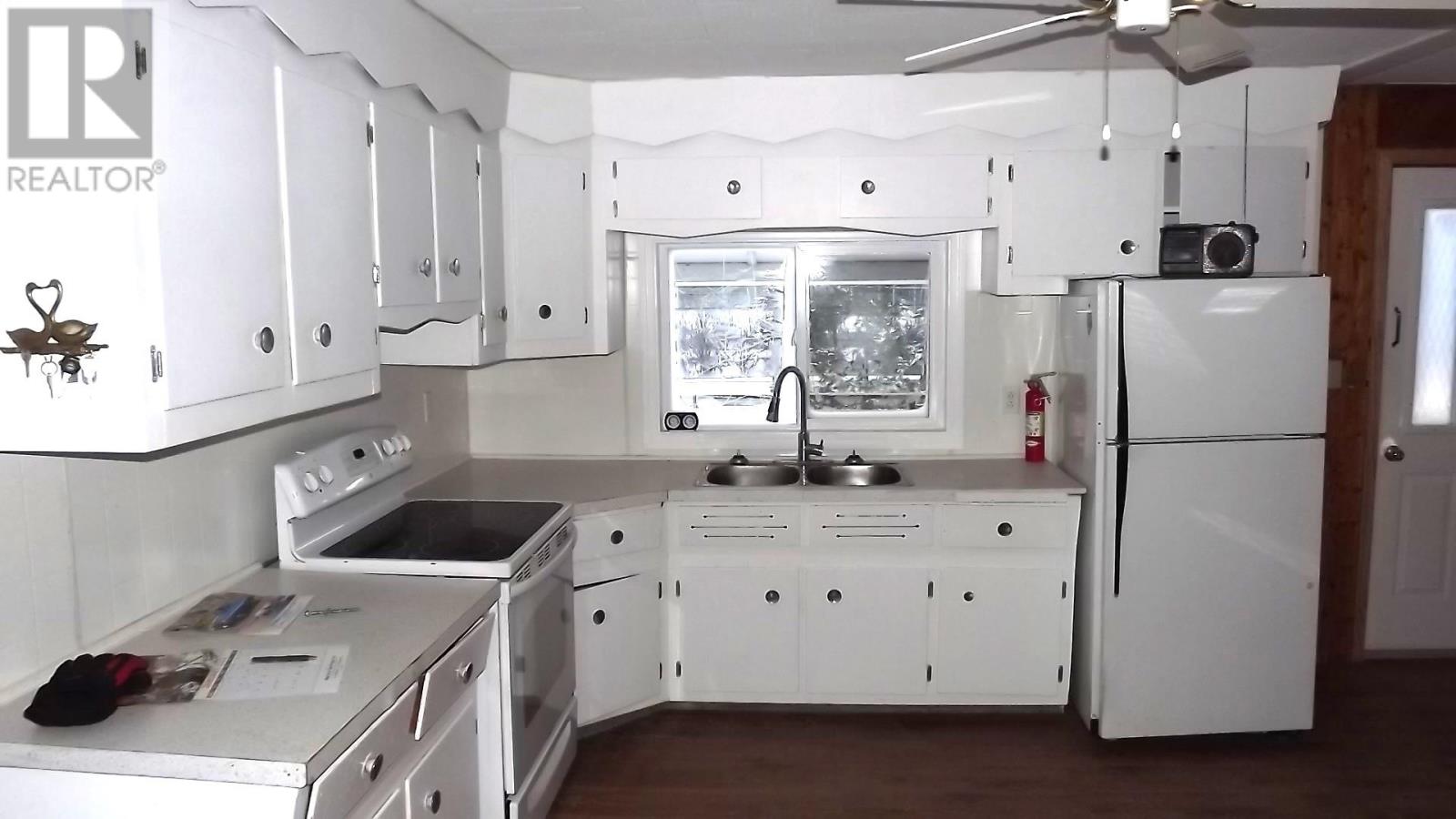 3311 Highway 17, The North Shore, Ontario  P0R 1K0 - Photo 7 - SM250616