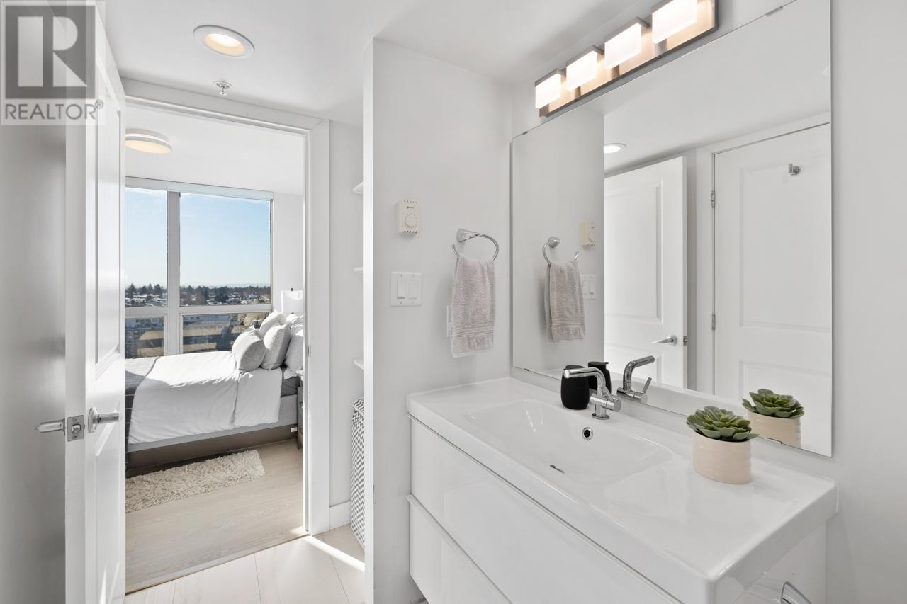 #2503 3663 Crowley Drive, Vancouver, British Columbia  V5R 6H4 - Photo 17 - R2966510