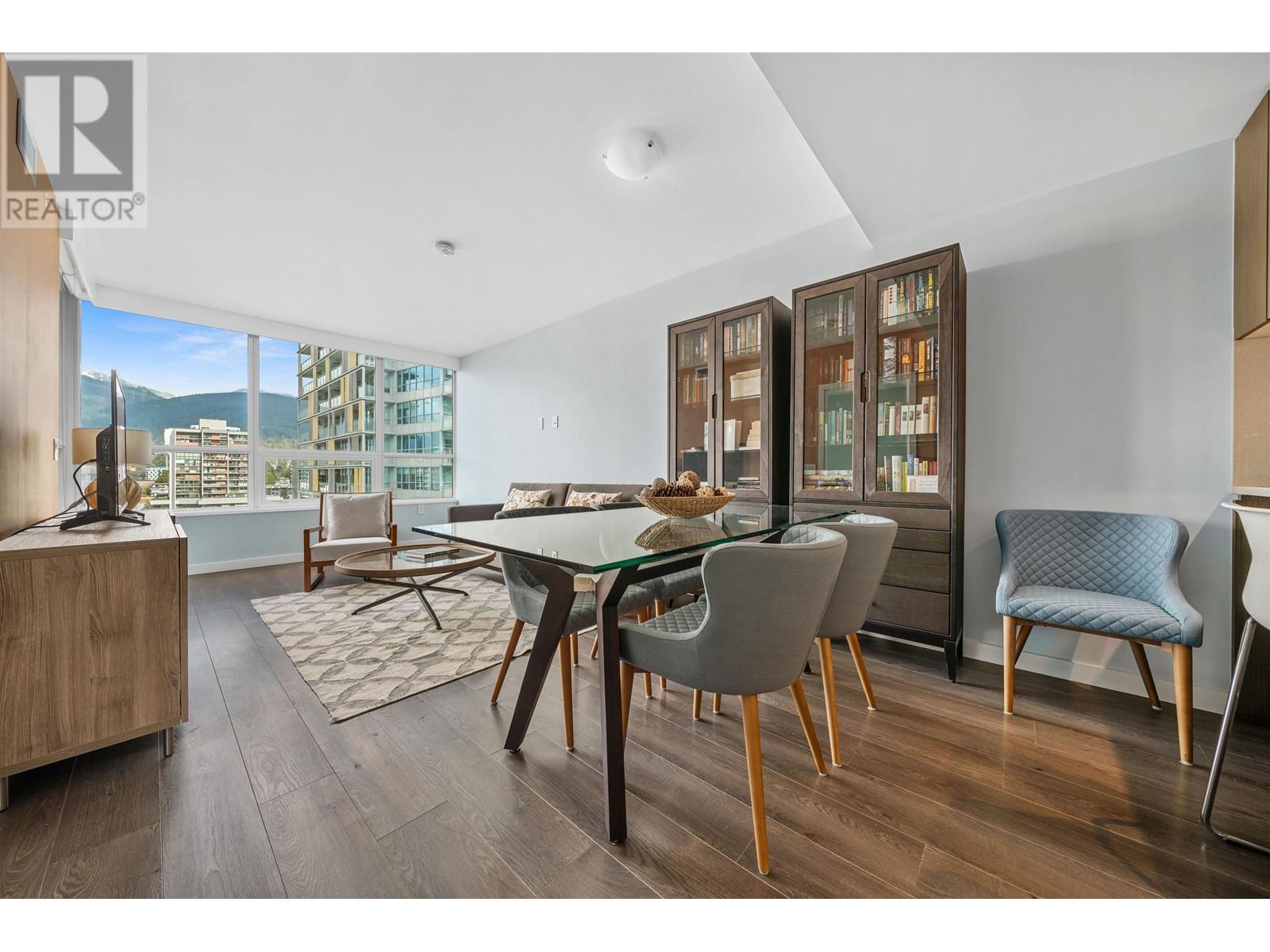 901 112 E 13 Street, North Vancouver, British Columbia  V7L 0E4 - Photo 1 - R2981181