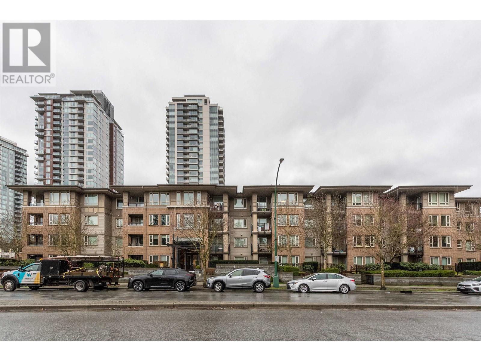 302 3105 Lincoln Avenue, Coquitlam, British Columbia  V3B 0E1 - Photo 1 - R2982609