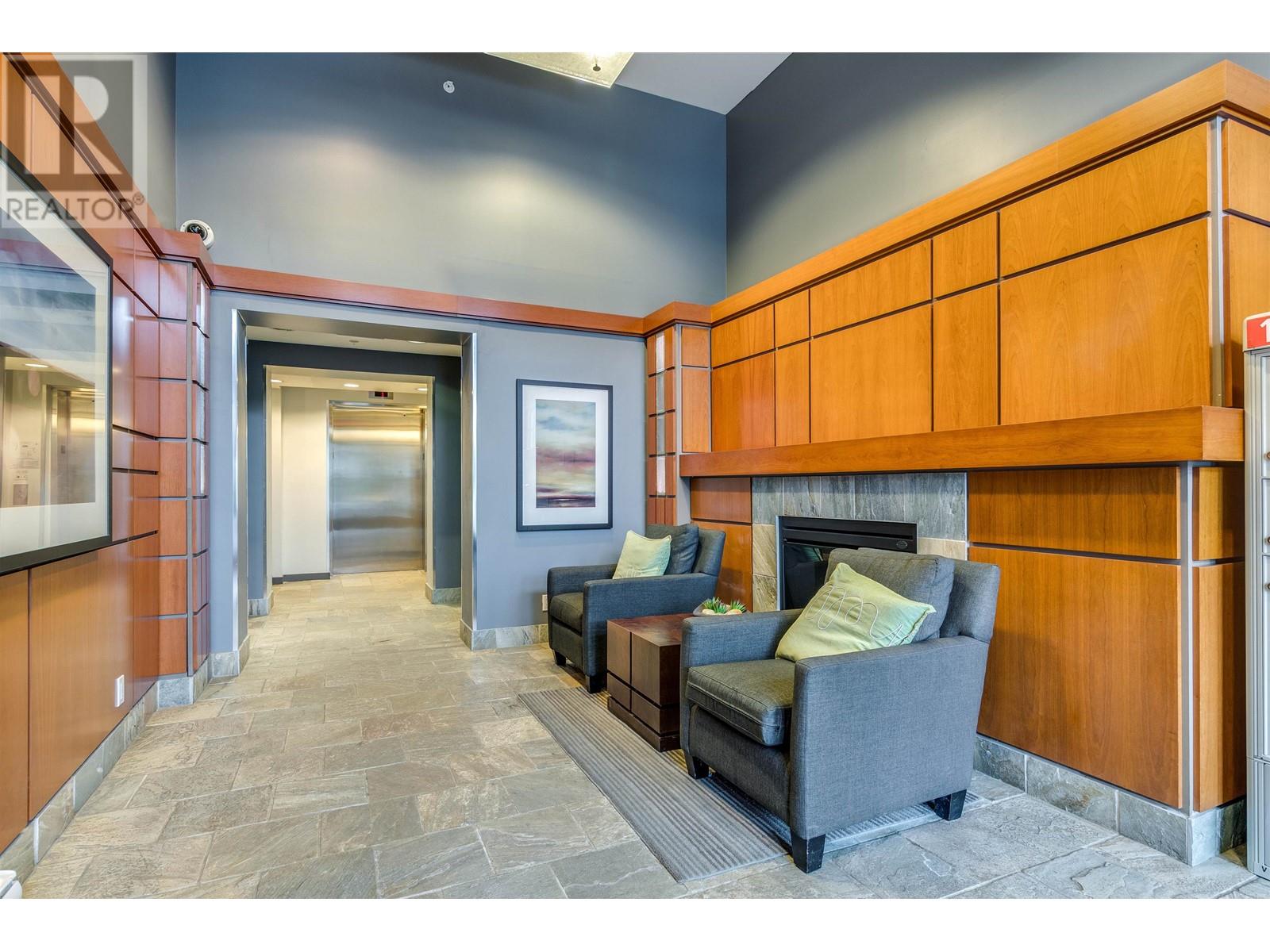 302 3105 Lincoln Avenue, Coquitlam, British Columbia  V3B 0E1 - Photo 3 - R2982609