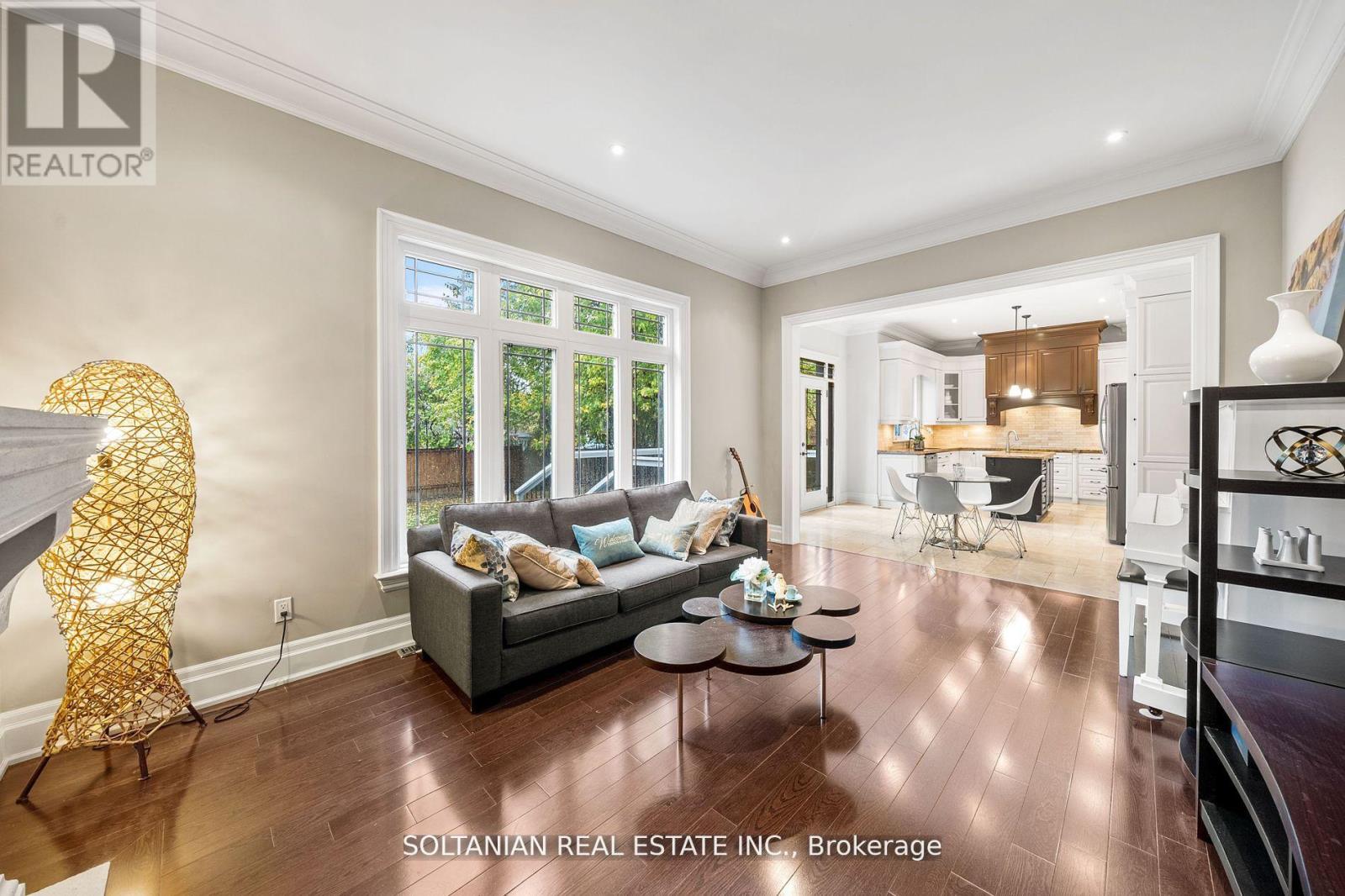 47 Terrace Avenue, Toronto, Ontario  M2R 1G1 - Photo 10 - C12047801