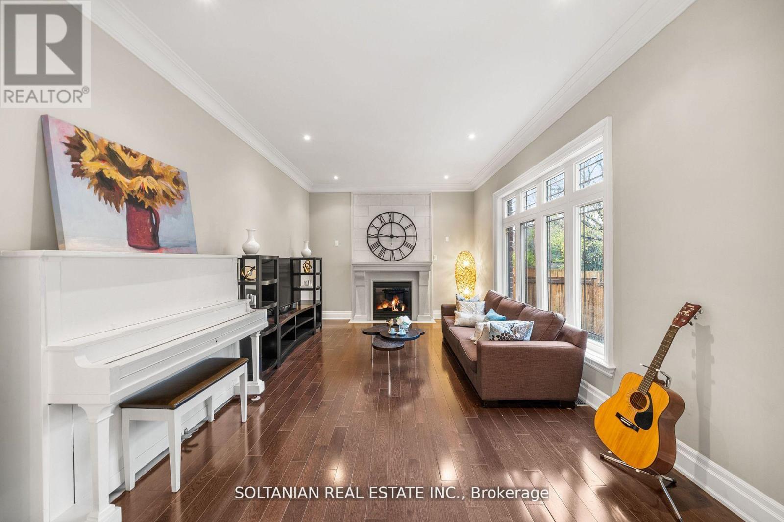 47 Terrace Avenue, Toronto, Ontario  M2R 1G1 - Photo 8 - C12047801