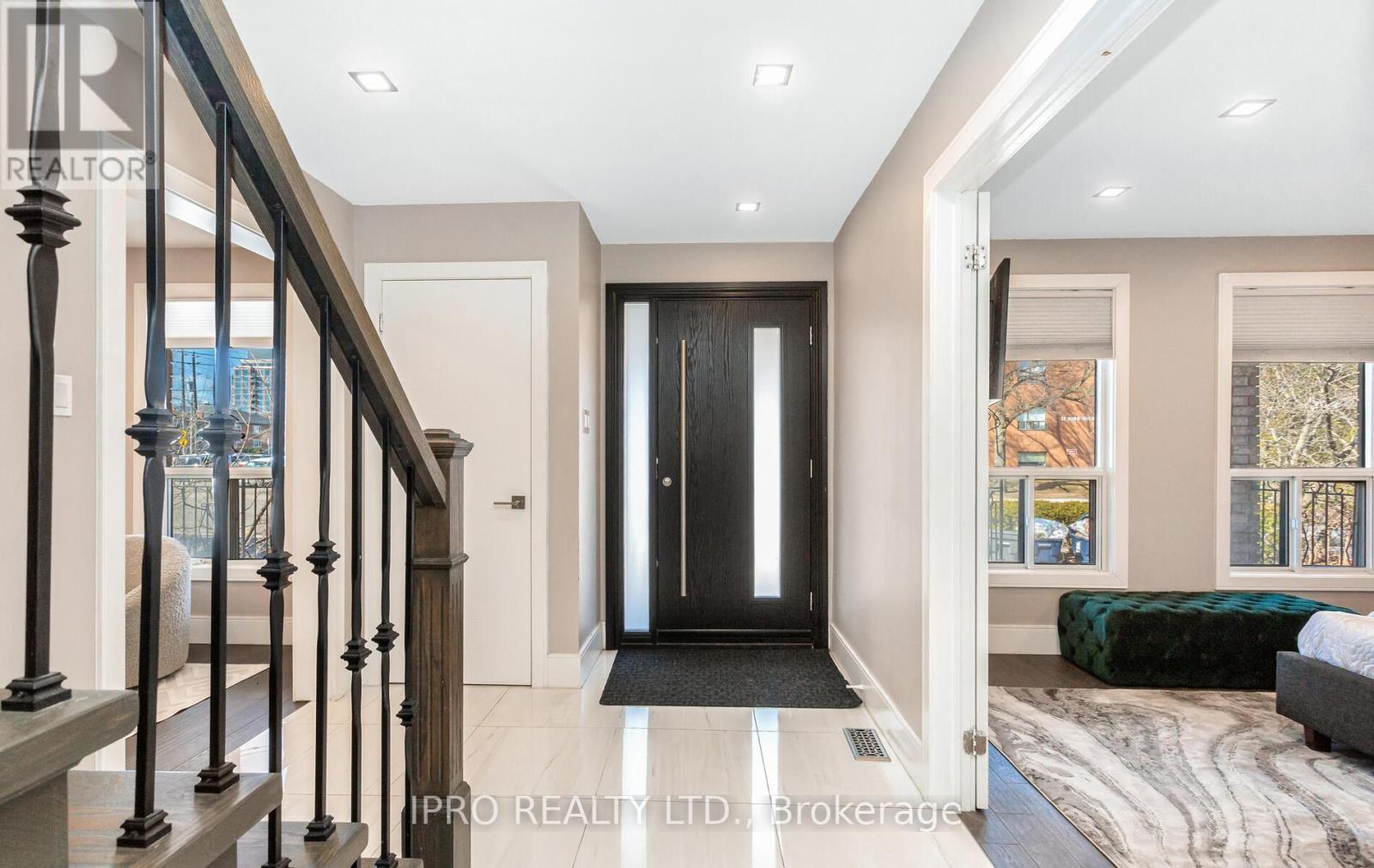 Property at 103 ALLINGHAM GARDENS image 4