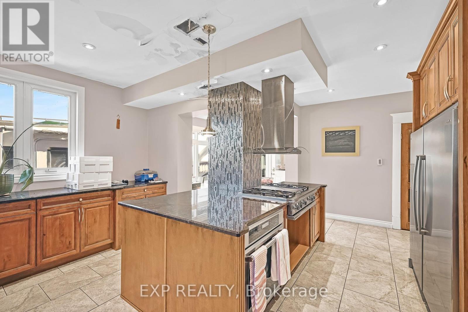 680 Winchester Road W, Whitby, Ontario  L1M 1V2 - Photo 10 - E12047790