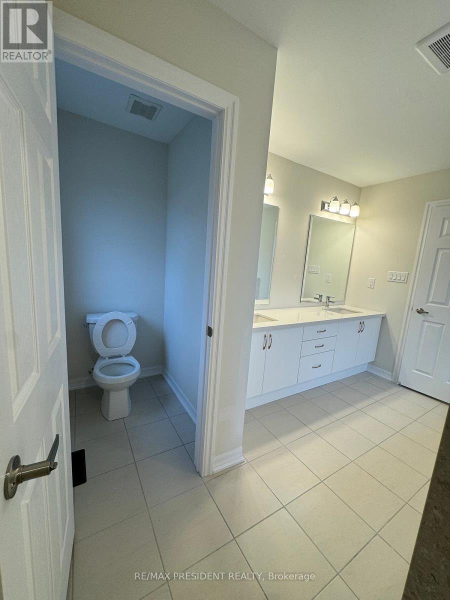 232 Warden Street, Clearview, Ontario  L0M 1S0 - Photo 17 - S12047917