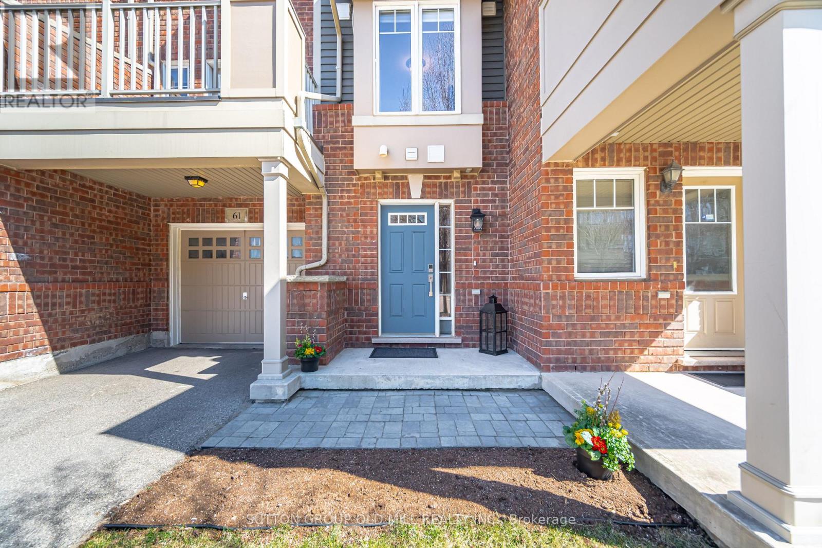 Property at 61 - 3050 ROTARY WAY image 3
