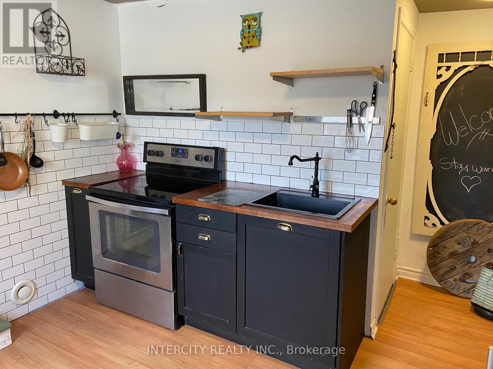 120 Second Avenue E, Shelburne, Ontario  L9V 3A7 - Photo 4 - X12047780