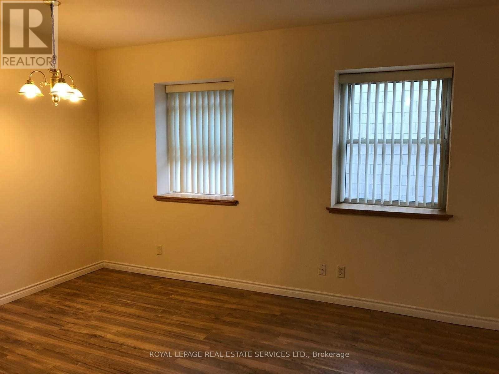 205 - 51 Wyndham Street, Guelph, Ontario  N1H 4E4 - Photo 9 - X12047806