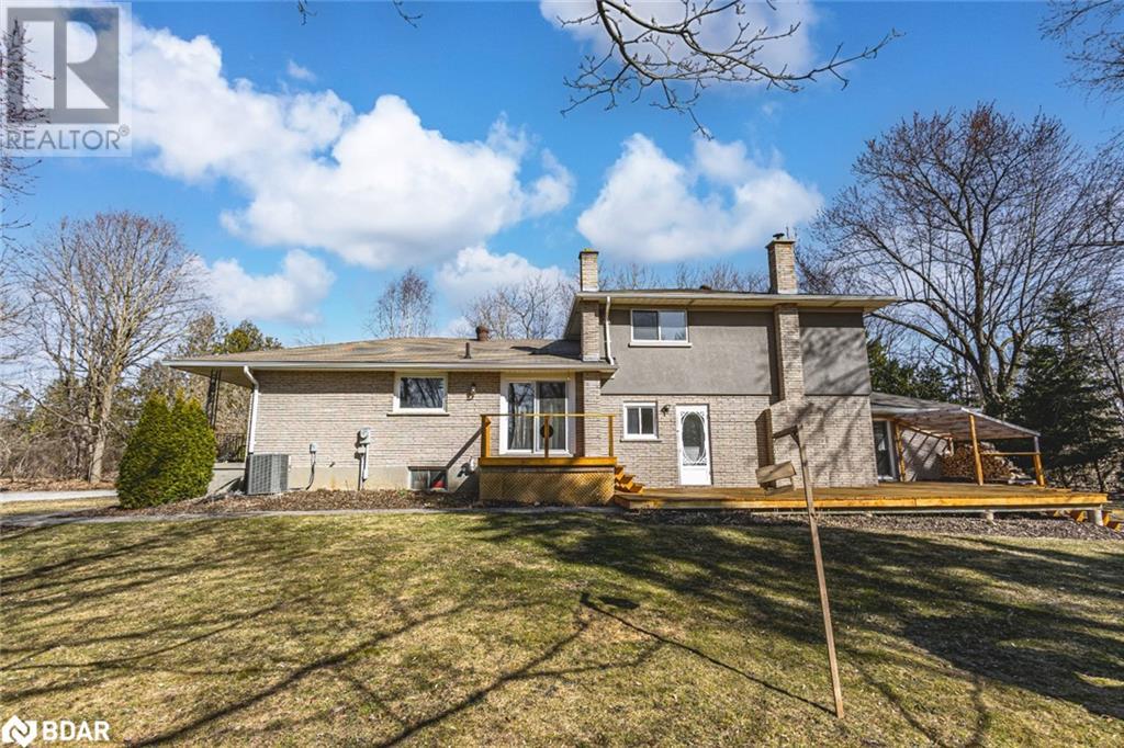 5853 Yonge Street, Innisfil, Ontario  L0L 1K0 - Photo 17 - 40711469