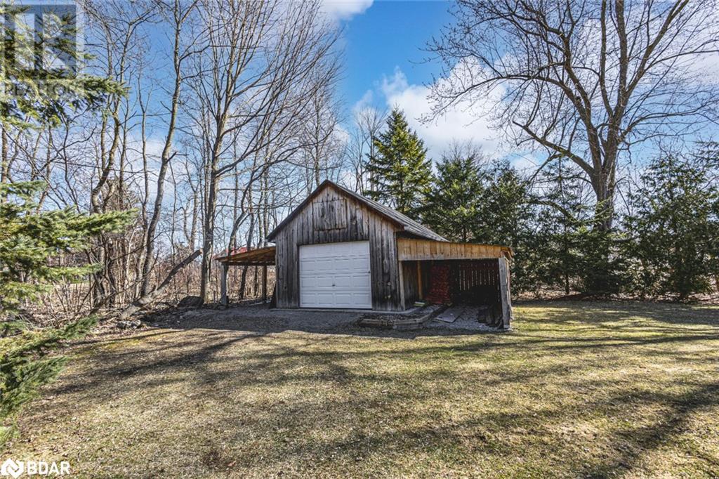 5853 Yonge Street, Innisfil, Ontario  L0L 1K0 - Photo 19 - 40711469