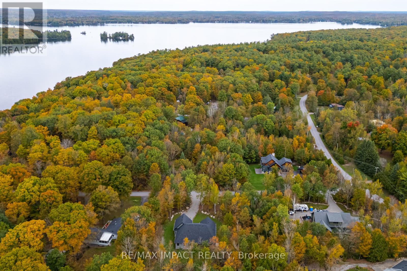 Property at 11 MAPLEWOOD COURT image 3