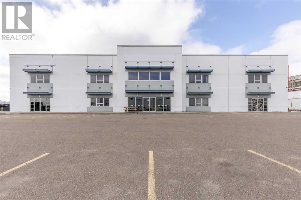 Property at 1, 2, 3, 565 41 Street N image 1
