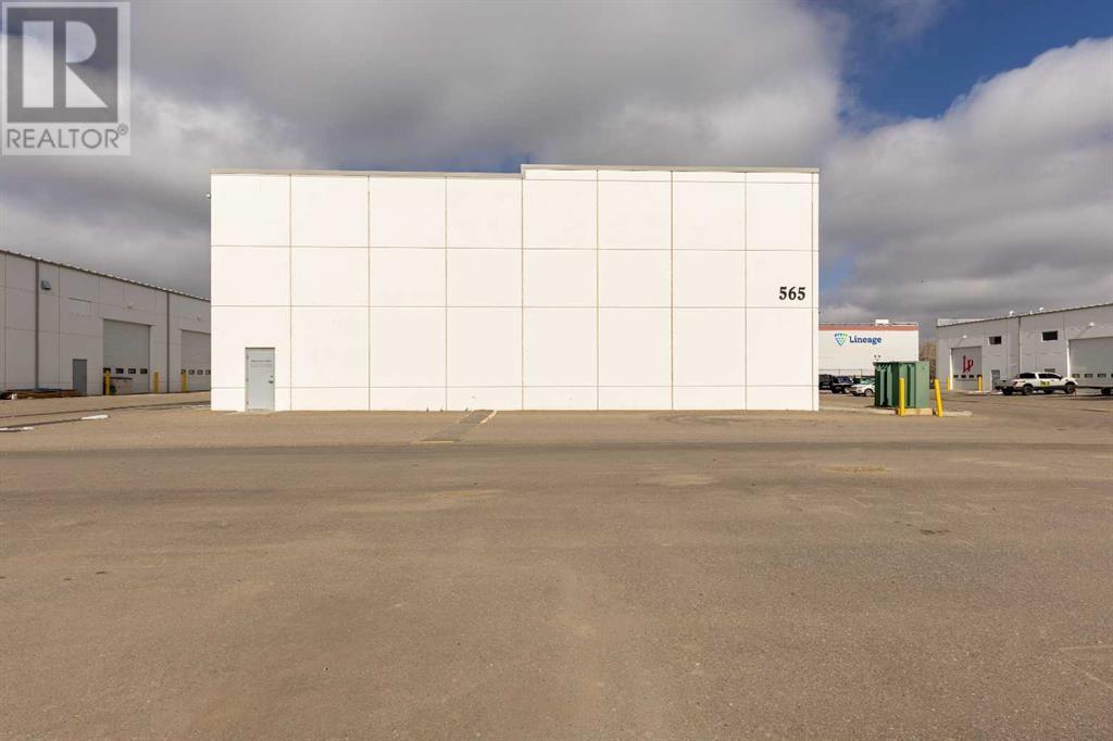 Property at 1, 2, 3, 565 41 Street N image 5