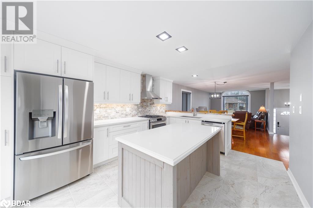 100 Seline Crescent, Barrie, Ontario  L4N 5V7 - Photo 7 - 40711364