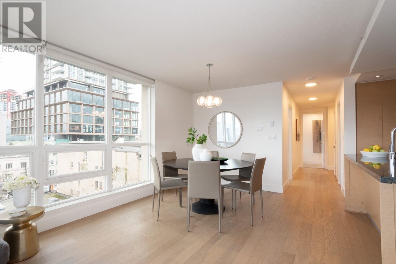 Listing Picture 14 of 35 : 701 1530 W 8TH AVENUE, Vancouver / 溫哥華 - 魯藝地產 Yvonne Lu Group - MLS Medallion Club Member