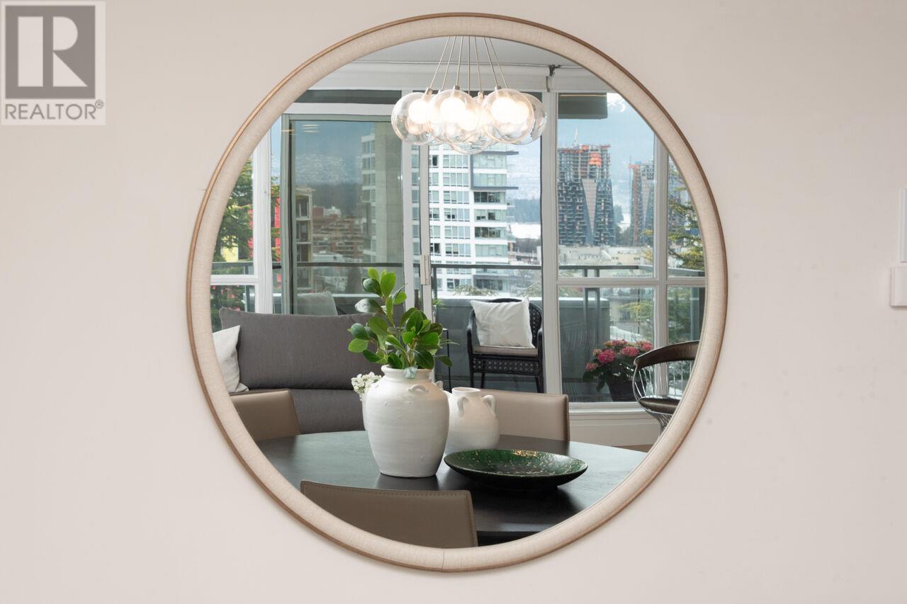 Listing Picture 15 of 35 : 701 1530 W 8TH AVENUE, Vancouver / 溫哥華 - 魯藝地產 Yvonne Lu Group - MLS Medallion Club Member