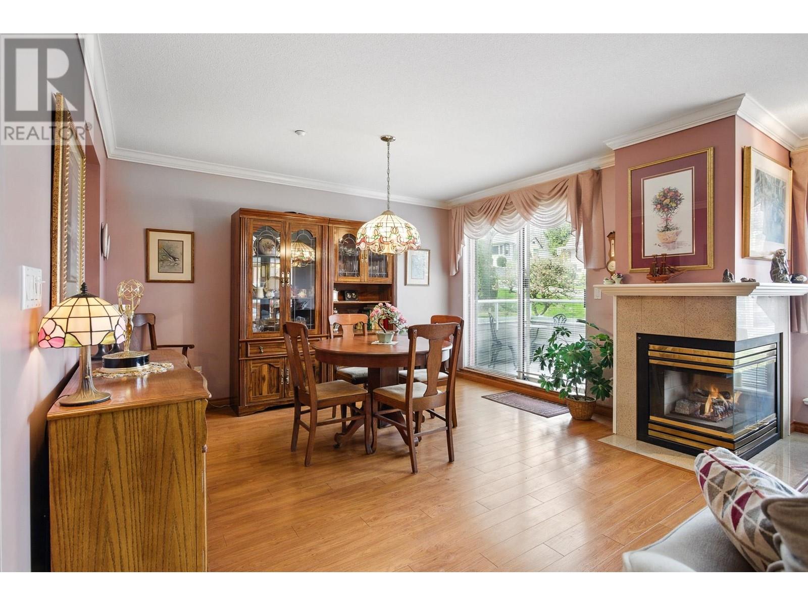 52 323 Governors Court, New Westminster, British Columbia  V3L 5S6 - Photo 2 - R2983023