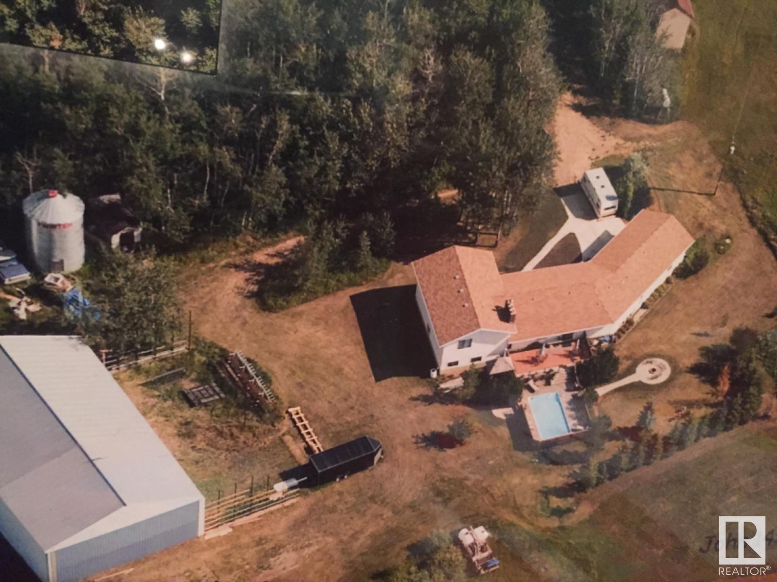 Property at 25103 TWP ROAD 552 image 1
