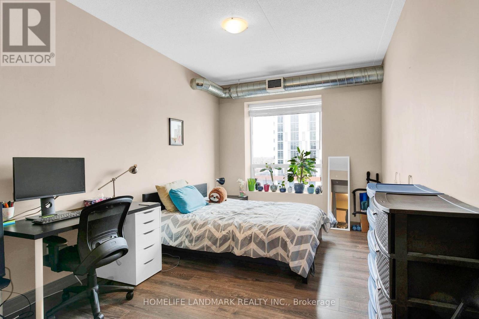901 - 8 Hickory Street W, Waterloo, Ontario  N2L 3H6 - Photo 17 - X12047942