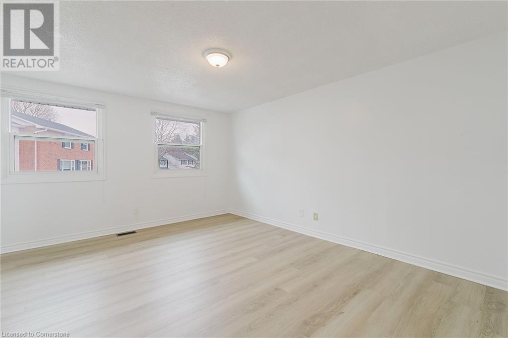 403 Keats Way Unit# 6, Waterloo, Ontario  N2L 5S7 - Photo 18 - 40711051