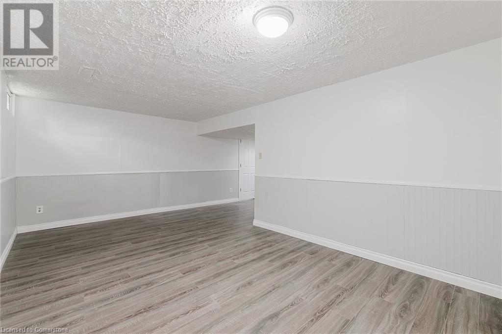403 Keats Way Unit# 6, Waterloo, Ontario  N2L 5S7 - Photo 25 - 40711051